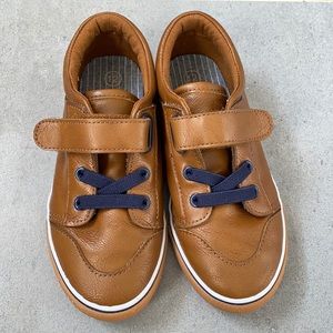 Cat and jack brown shoes